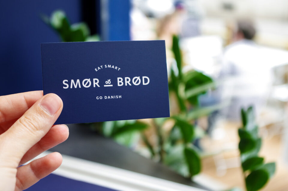 The Ultimate Guide to Business Cards: Everything You Need to Know